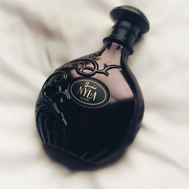 Top notes are Coconut, Caramel and Praline; middle….webp